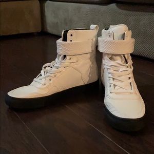 Radii White snakeskin with black sole